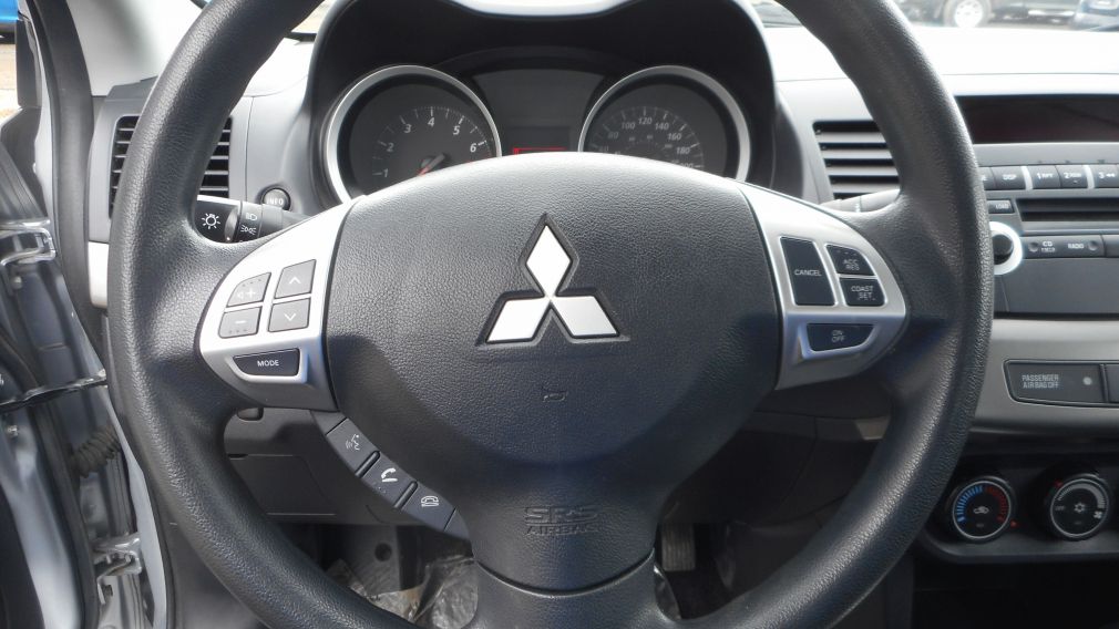 2013 Mitsubishi Lancer SE #8