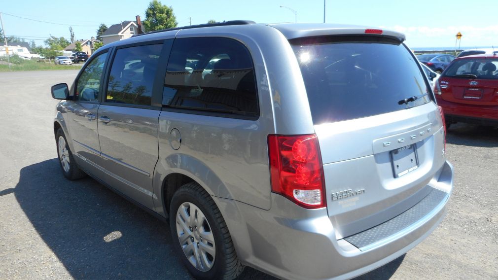 2016 Dodge GR Caravan SXT #5