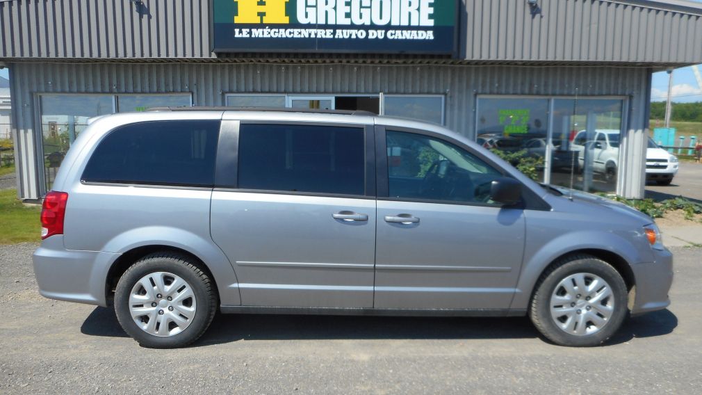 2016 Dodge GR Caravan SXT #9