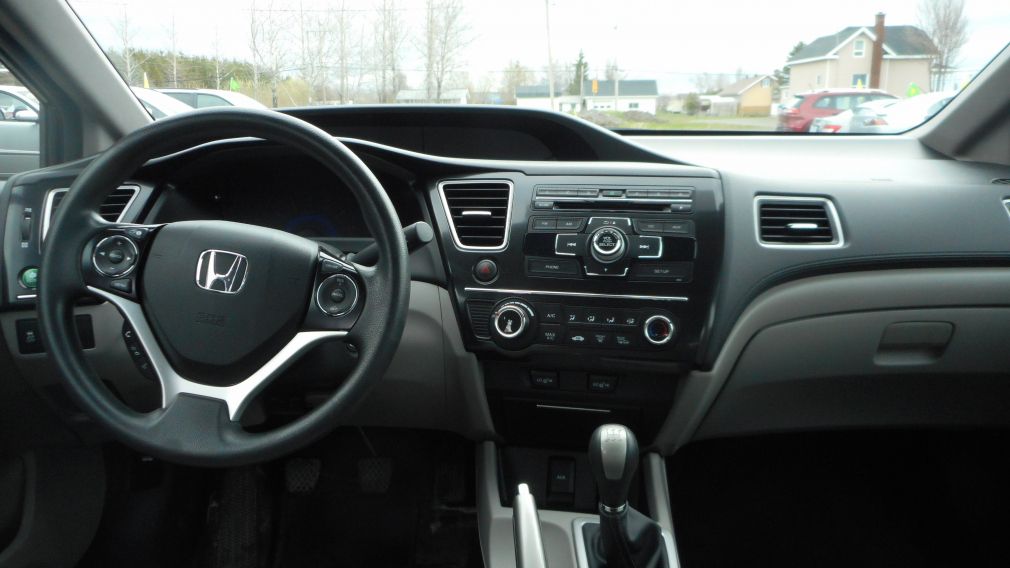 2013 Honda Civic LX #14