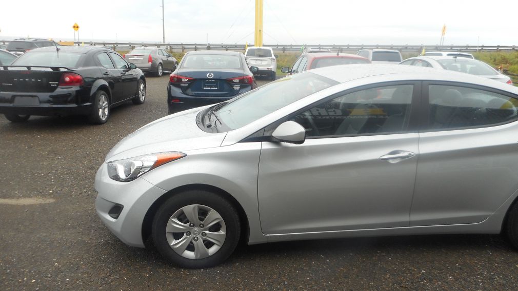 2013 Hyundai Elantra L #4