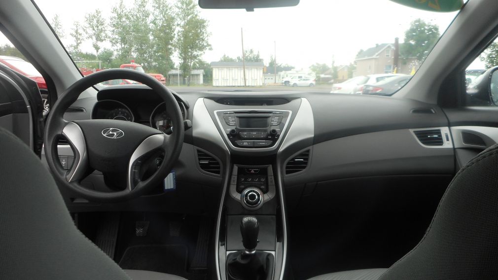 2013 Hyundai Elantra L #14