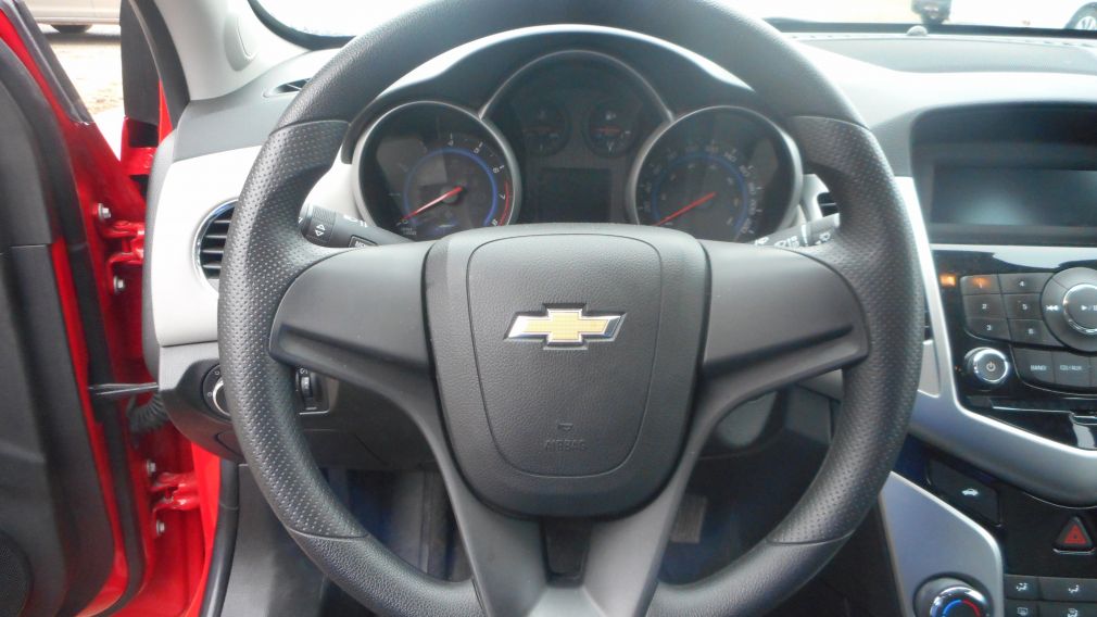 2015 Chevrolet Cruze 1LS #12