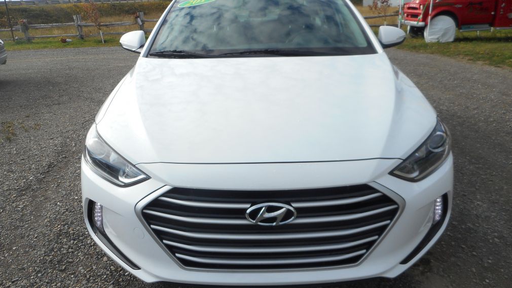 2017 Hyundai Elantra GL #2