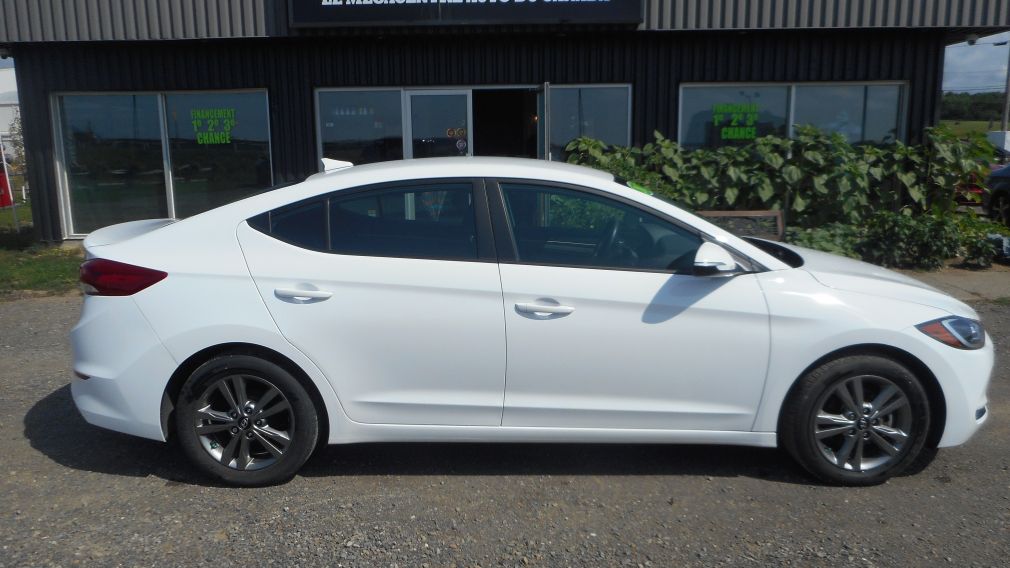 2017 Hyundai Elantra GL #7