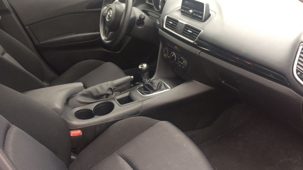 2015 Mazda 3 GX #18