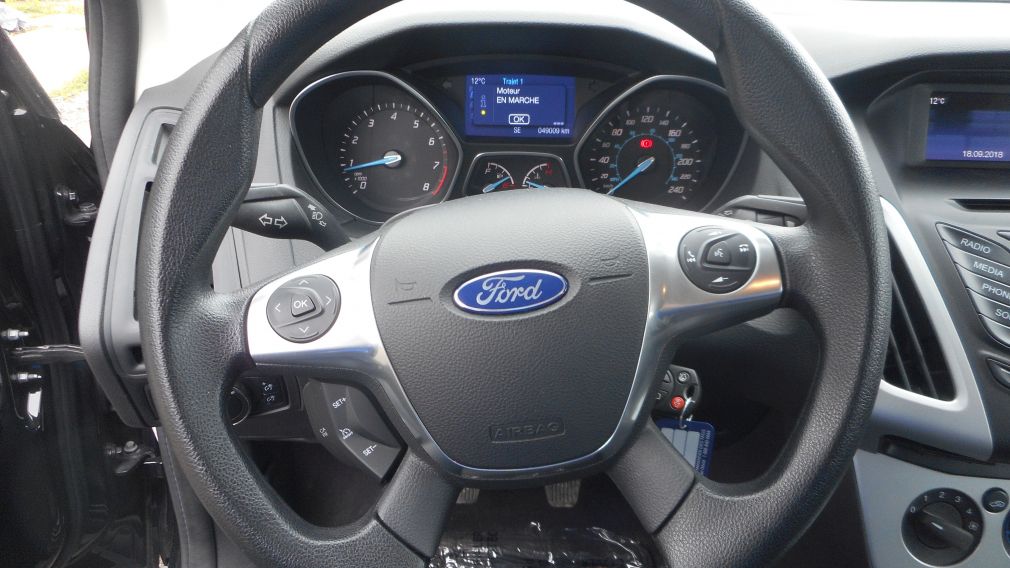 2014 Ford Focus SE #10