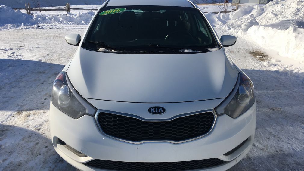 2016 Kia Forte LX #2