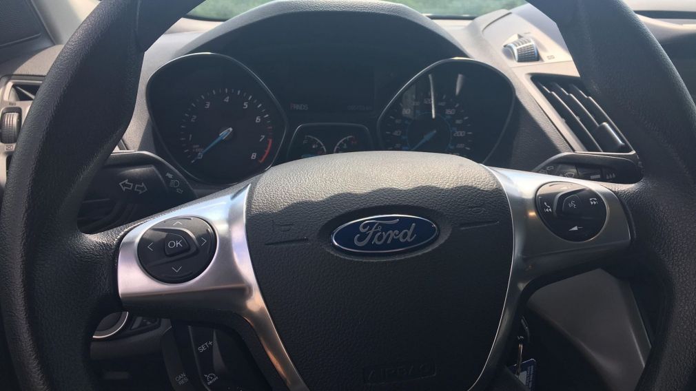 2015 Ford Escape SE #10