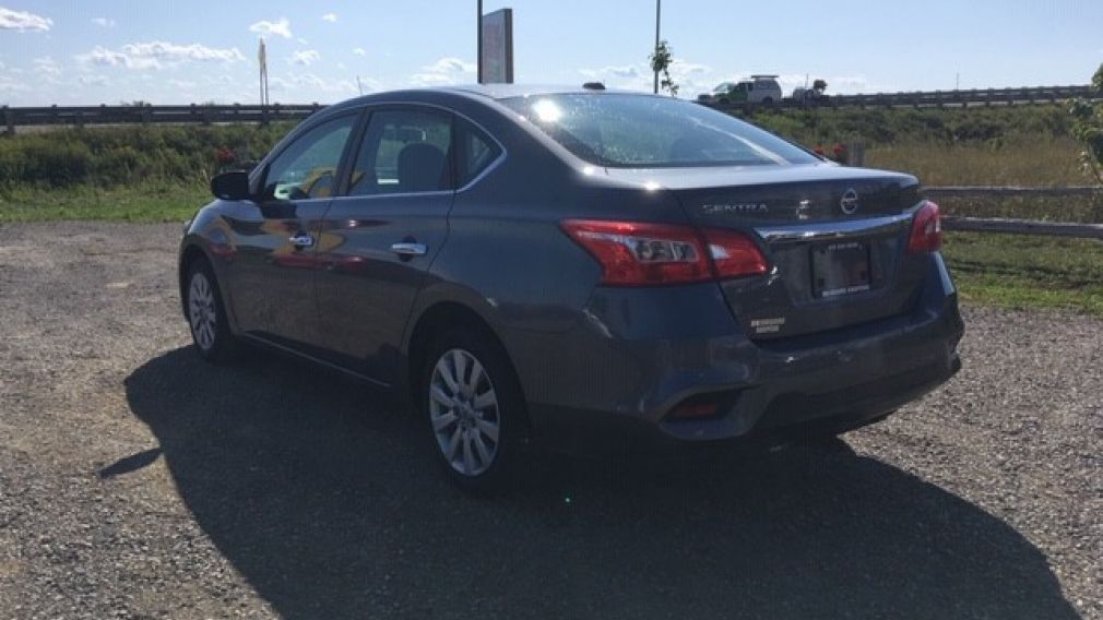 2017 Nissan Sentra SV #4