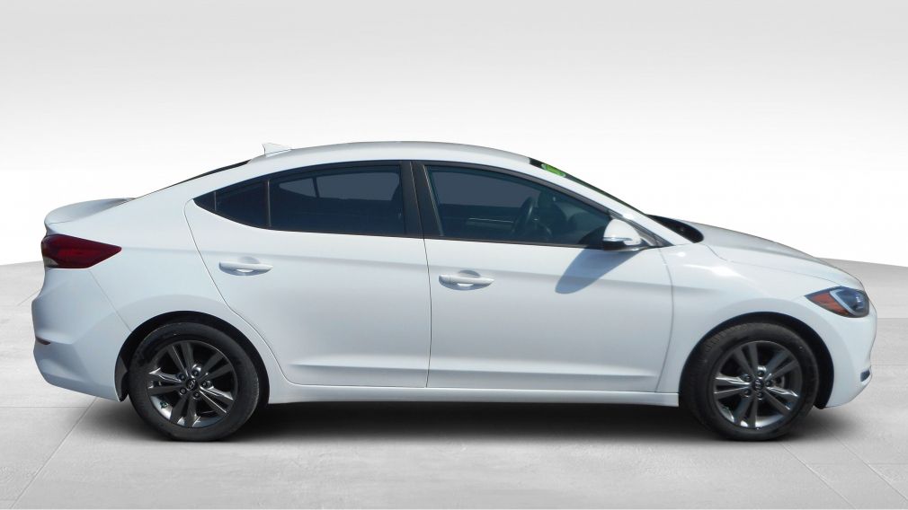 2017 Hyundai Elantra GL #8