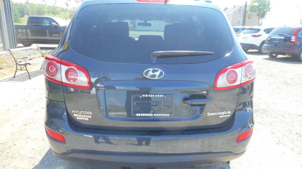 2010 Hyundai Santa Fe GL #5