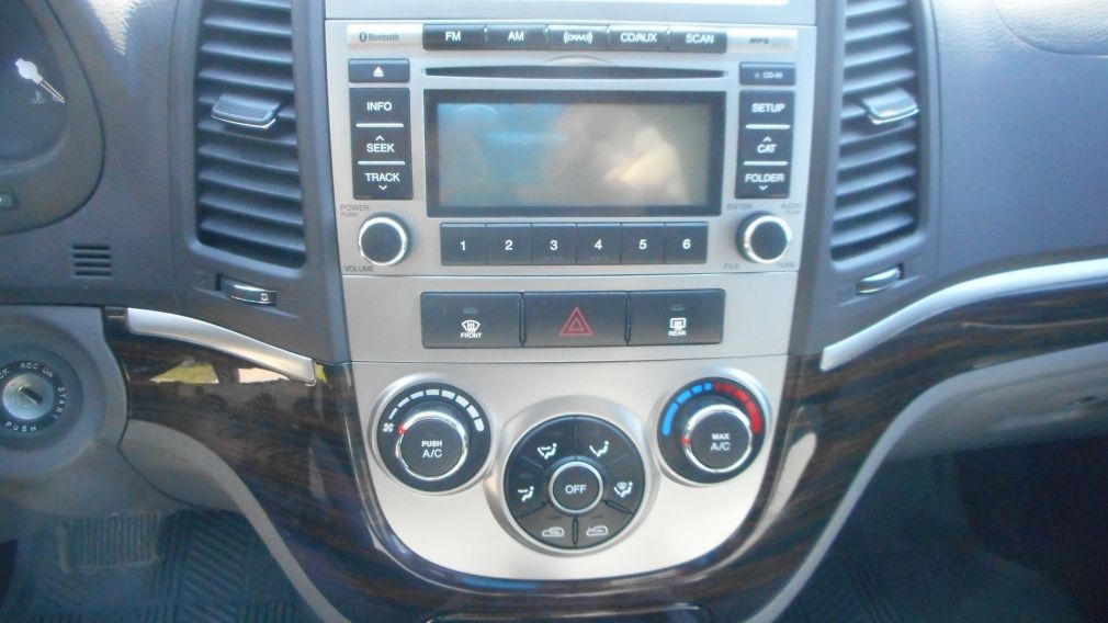 2010 Hyundai Santa Fe GL #13