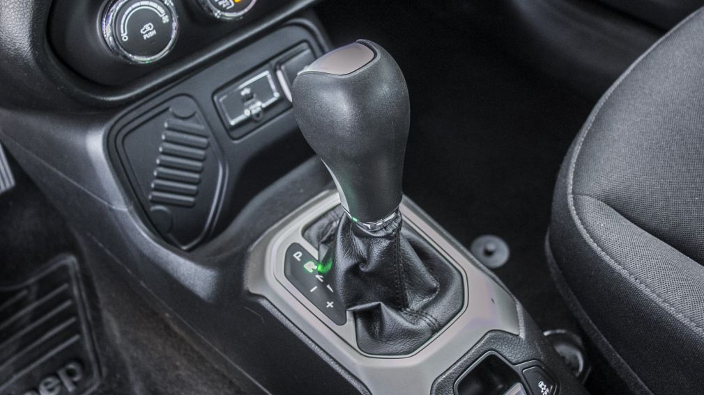 2015 Jeep Renegade Sport CAM RECUL AIR CLIM BLUETOOTH #16