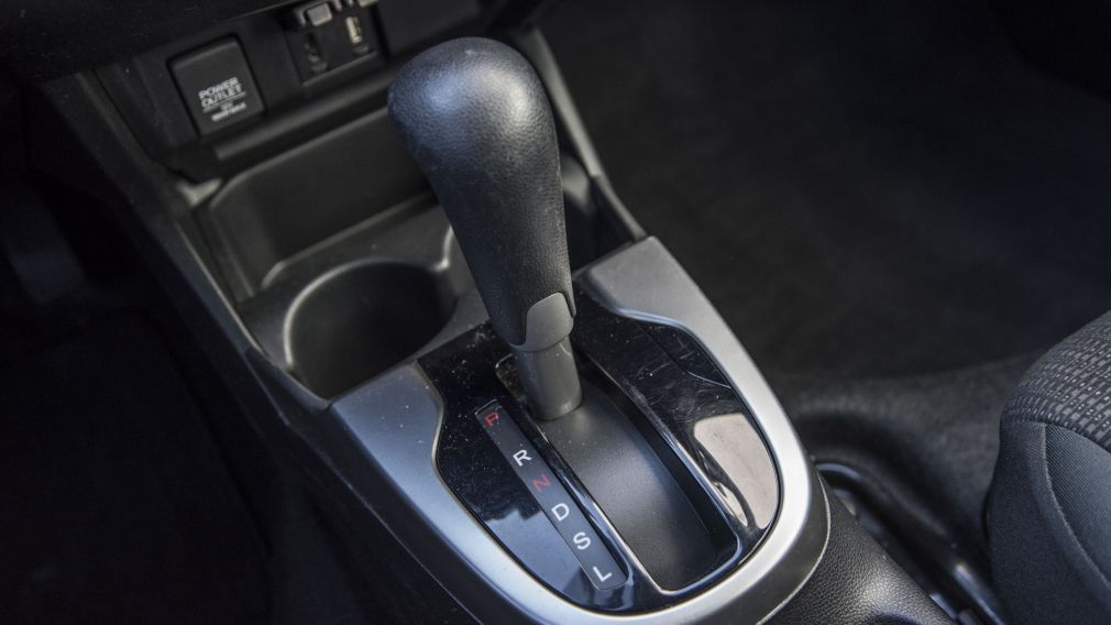 2015 Honda Fit LX BANC CHAUFFANT CAM RECUL APPLE CAR PLAY #17
