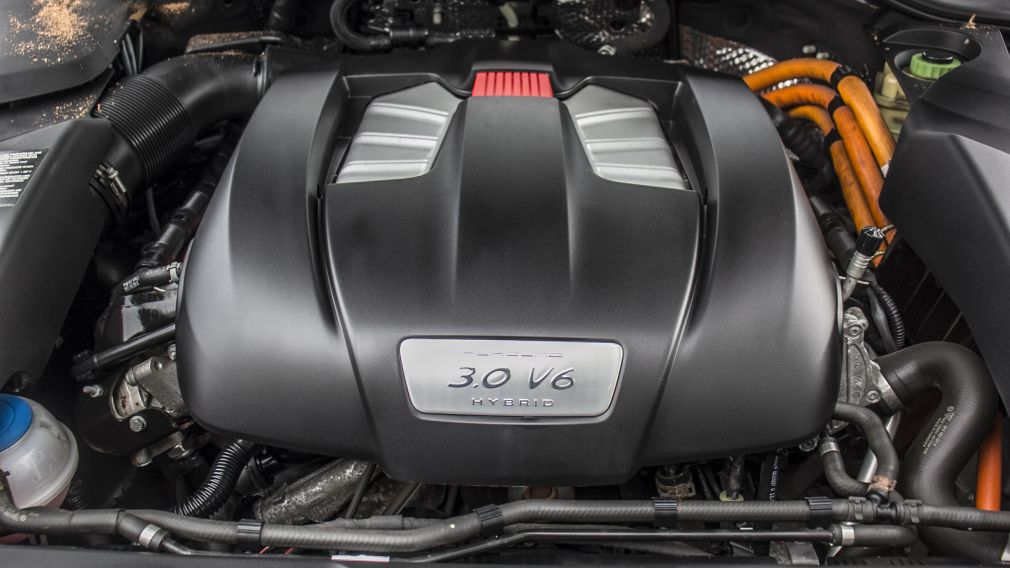 2013 Porsche Cayenne S Hybrid AWD, CUIR, TOIT, GPS, 380HP, BAS KM, RARE #36