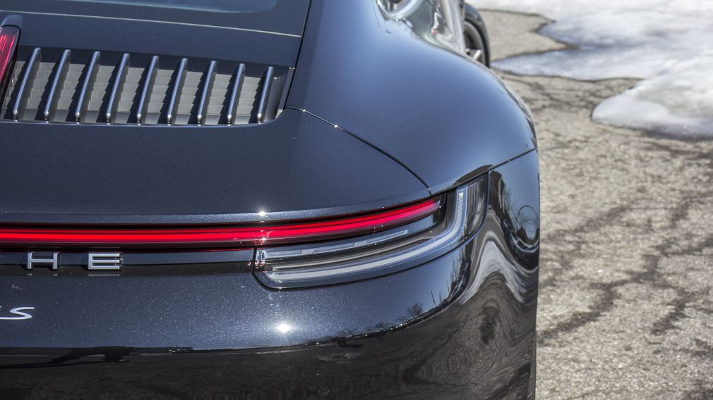 2020 Porsche 911 Carrera 4S #30