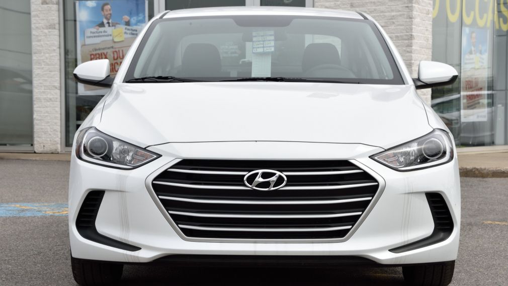 2017 Hyundai Elantra LE #2