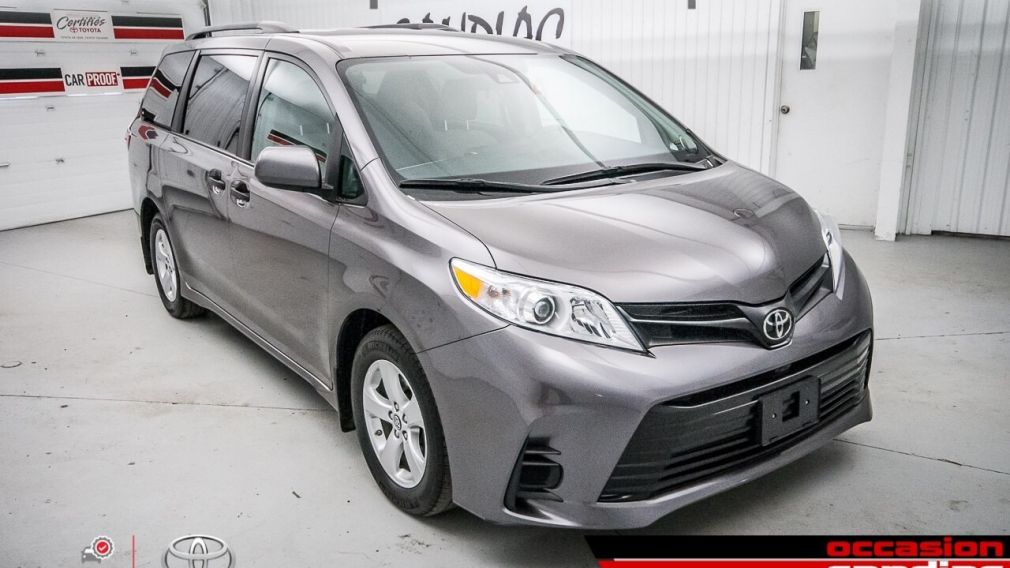 2018 Toyota Sienna 7-Passenger FWD #0