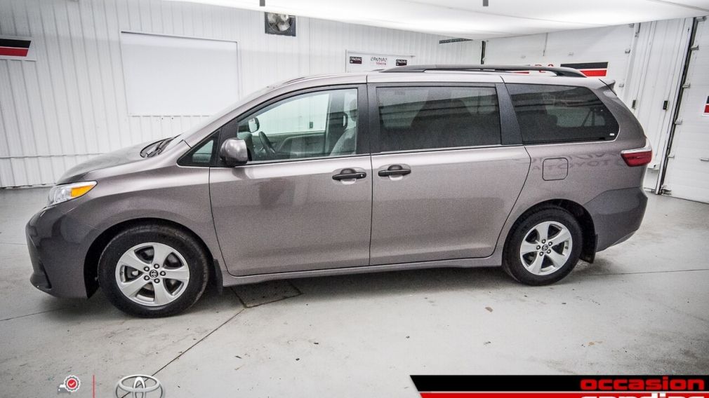 2018 Toyota Sienna 7-Passenger FWD #4