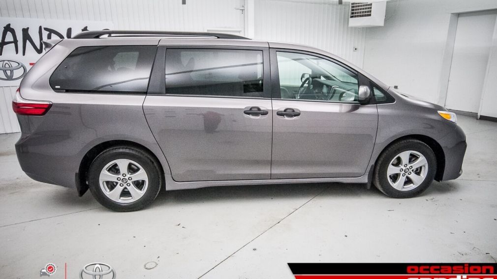 2018 Toyota Sienna 7-Passenger FWD #5