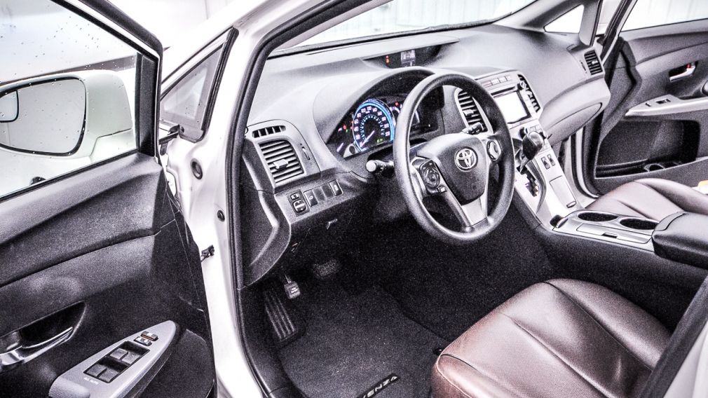 2016 Toyota Venza V6 XLE AWD * REDWOOD * SIÈGES CHAUFF * TOIT * CUIR #13
