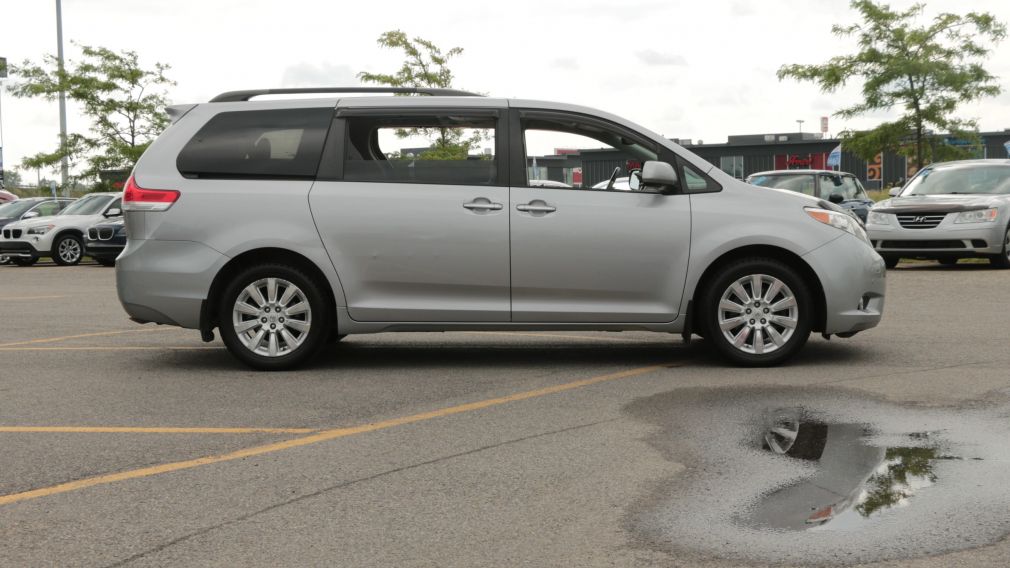 2011 Toyota Sienna Limited #7