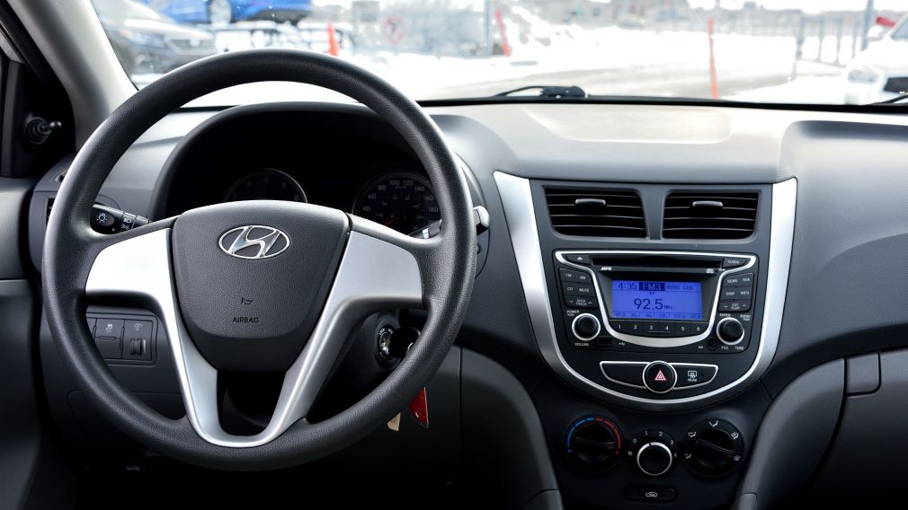 2013 Hyundai Accent L #14