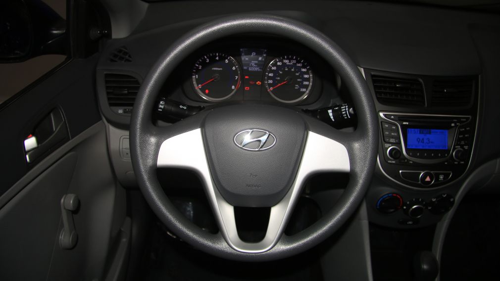 2013 Hyundai Accent L #13