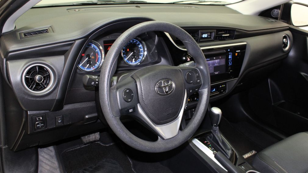 2017 Toyota Corolla LE #9