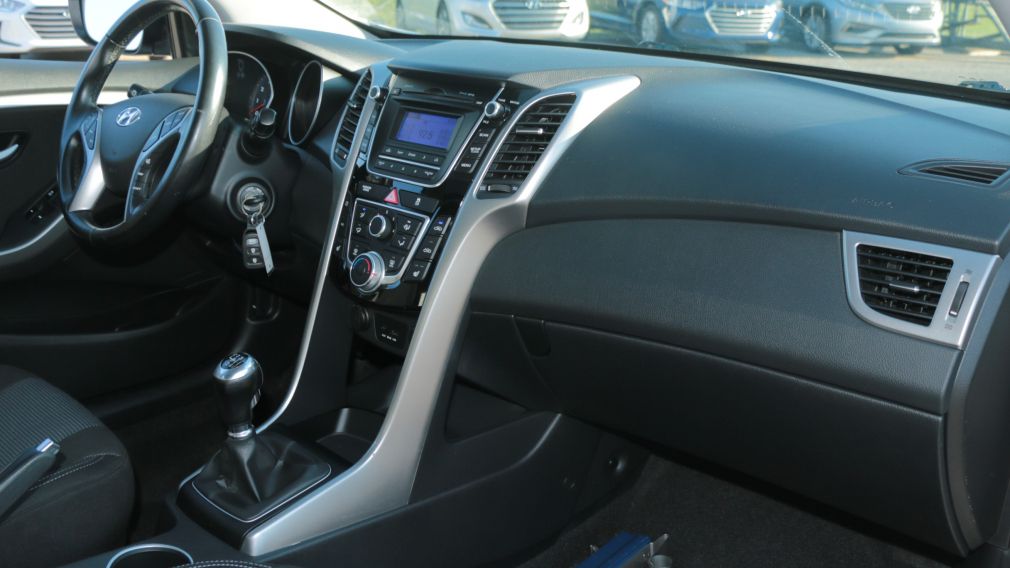 2013 Hyundai Elantra GLS GT Panoramique Bluetooth USB/MP3 Cruise A/C #24