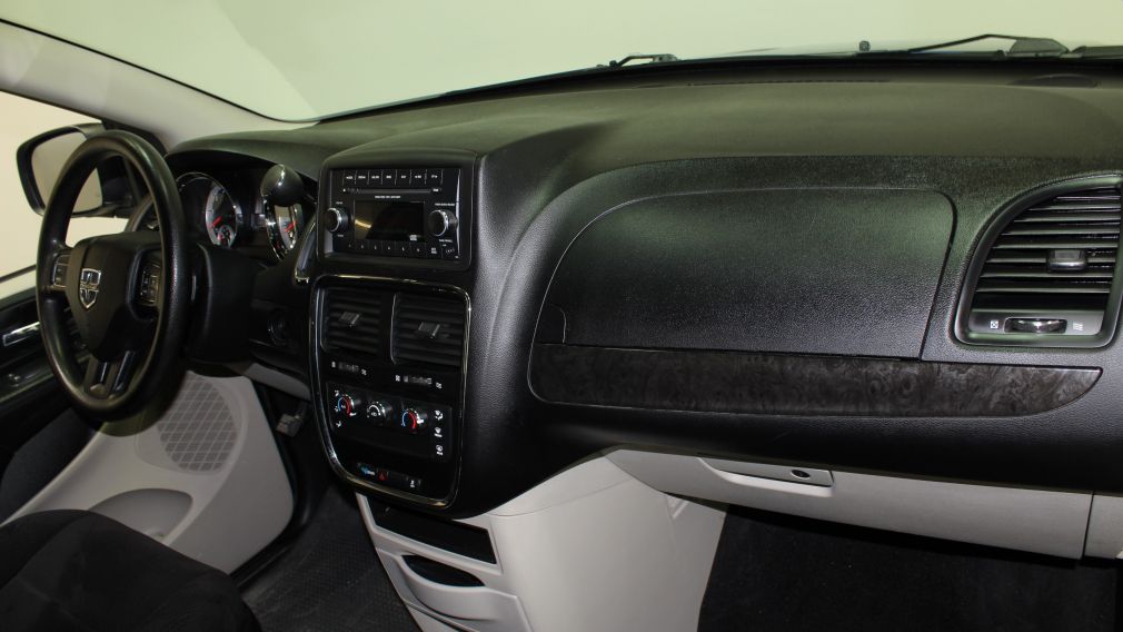2013 Dodge GR Caravan SE A/C cruise control #19