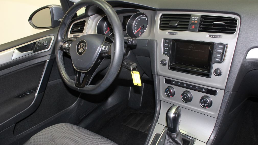 2015 Volkswagen Golf Trendline #21