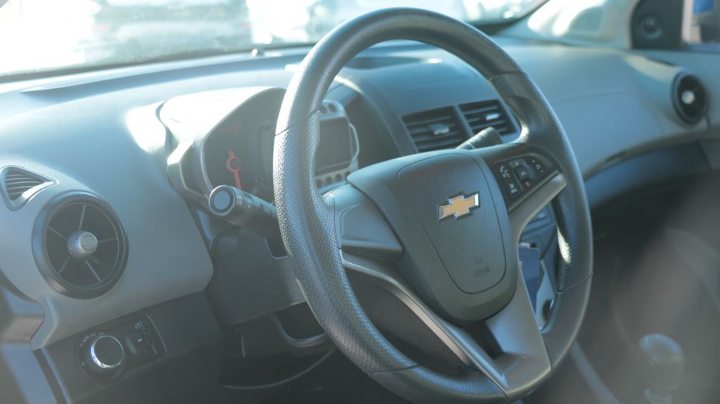 2014 Chevrolet Sonic LS BLUETOOTH #13