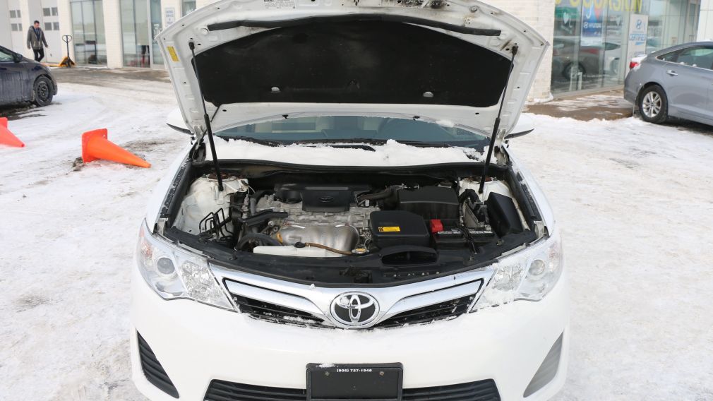 2014 Toyota Camry LE AUTO A/C MAGS #28