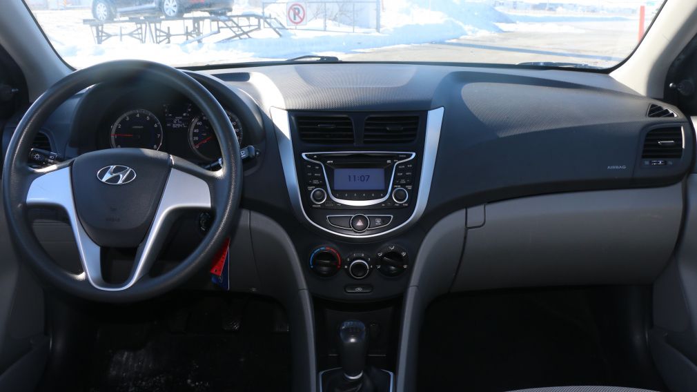 2013 Hyundai Accent L RADIO AM/FM/CD AUX/USB #2