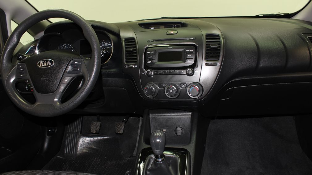 Kia Forte 2017 LX Bluetooth cruise control usagée et d’occasion à