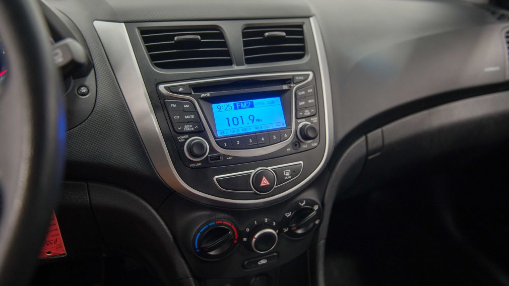 2013 Hyundai Accent L MAN MP3/AUX #16