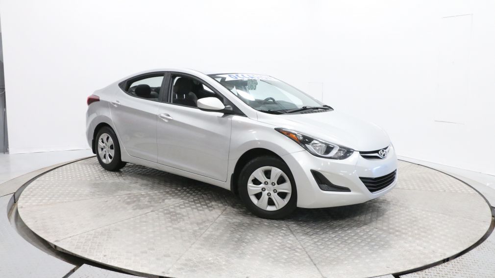 2015 Hyundai Elantra MANUEL, vitre electrique, aux, mirroir chauffant #0