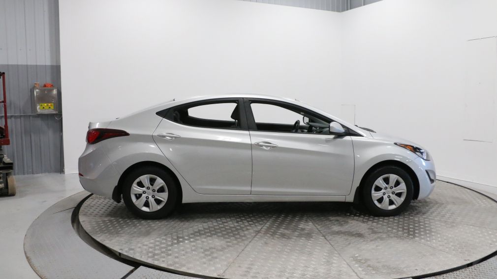 2015 Hyundai Elantra MANUEL, vitre electrique, aux, mirroir chauffant #8