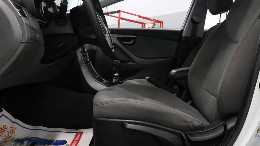 2015 Hyundai Elantra MANUEL, vitre electrique, aux, mirroir chauffant #11