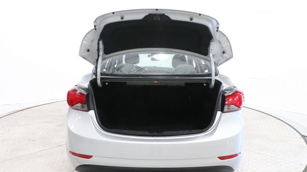 2015 Hyundai Elantra MANUEL, vitre electrique, aux, mirroir chauffant #17