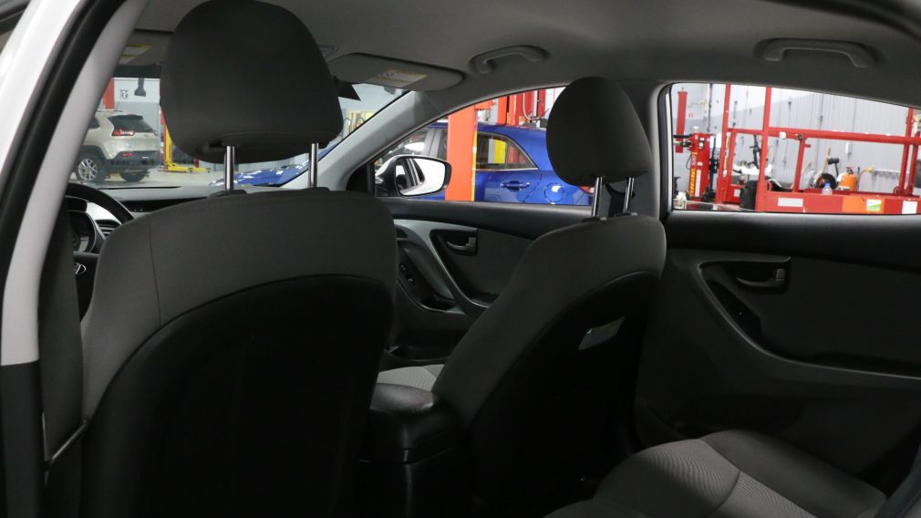 2015 Hyundai Elantra MANUEL, vitre electrique, aux, mirroir chauffant #22