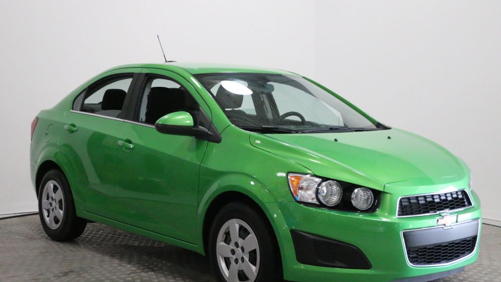 2015 Chevrolet Sonic LT, camera recul, cruise, bluetooth, siege chauffa #0