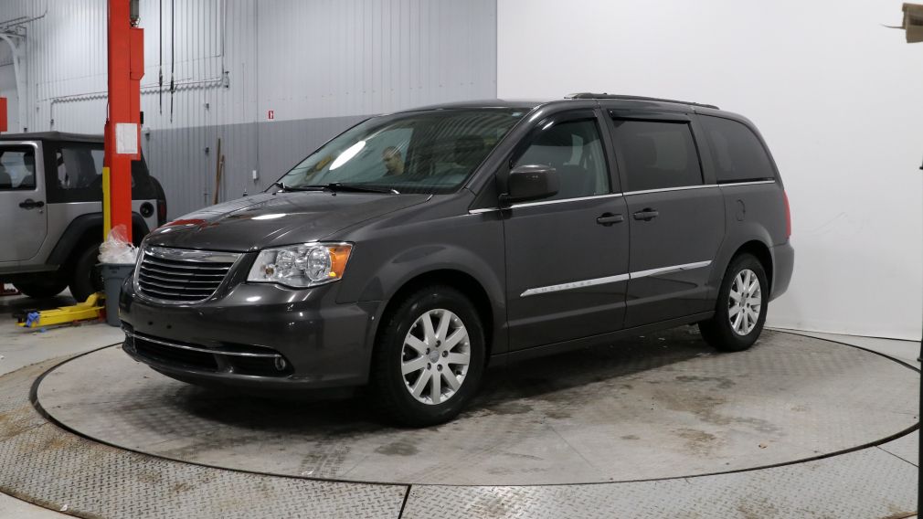 2015 Chrysler Town And Country Touring #3