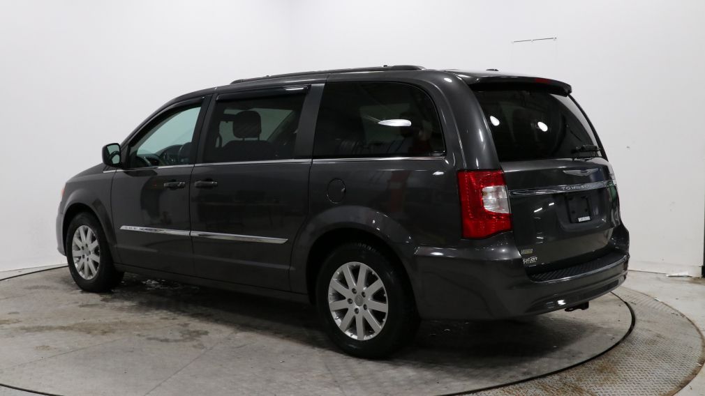 2015 Chrysler Town And Country Touring #5