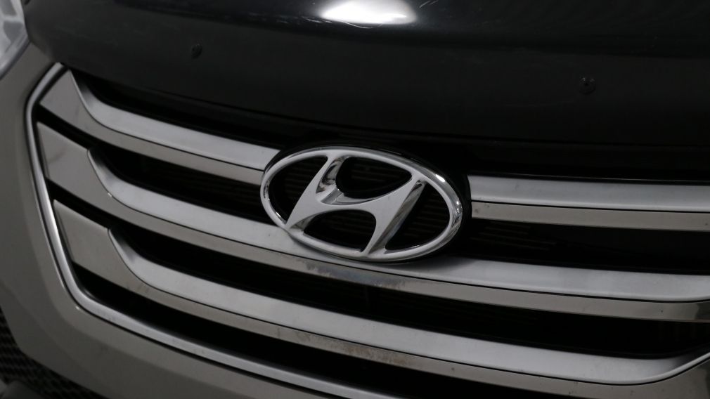 2015 Hyundai Santa Fe SE #32