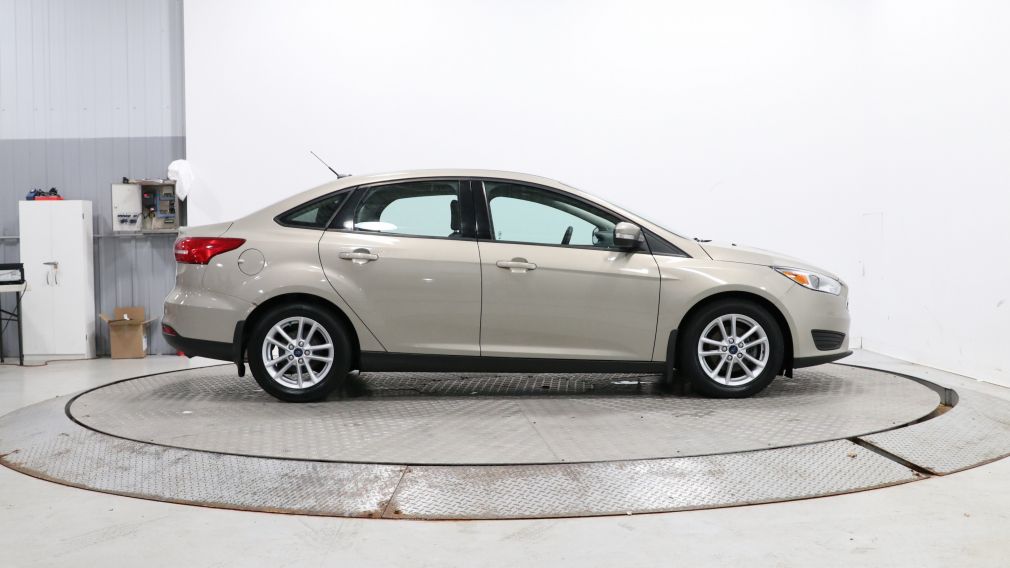 2016 Ford Focus SE #8