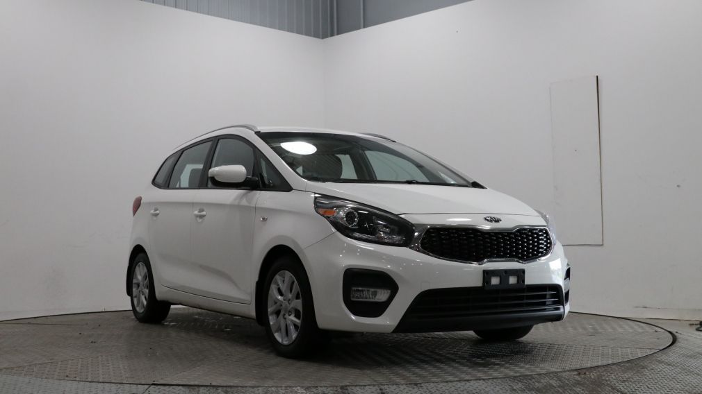 2017 Kia Rondo LX #0