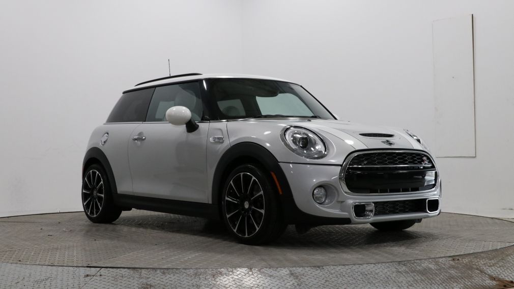 2017 Mini Cooper S + Toit pano + GPS + 17500km!! #0